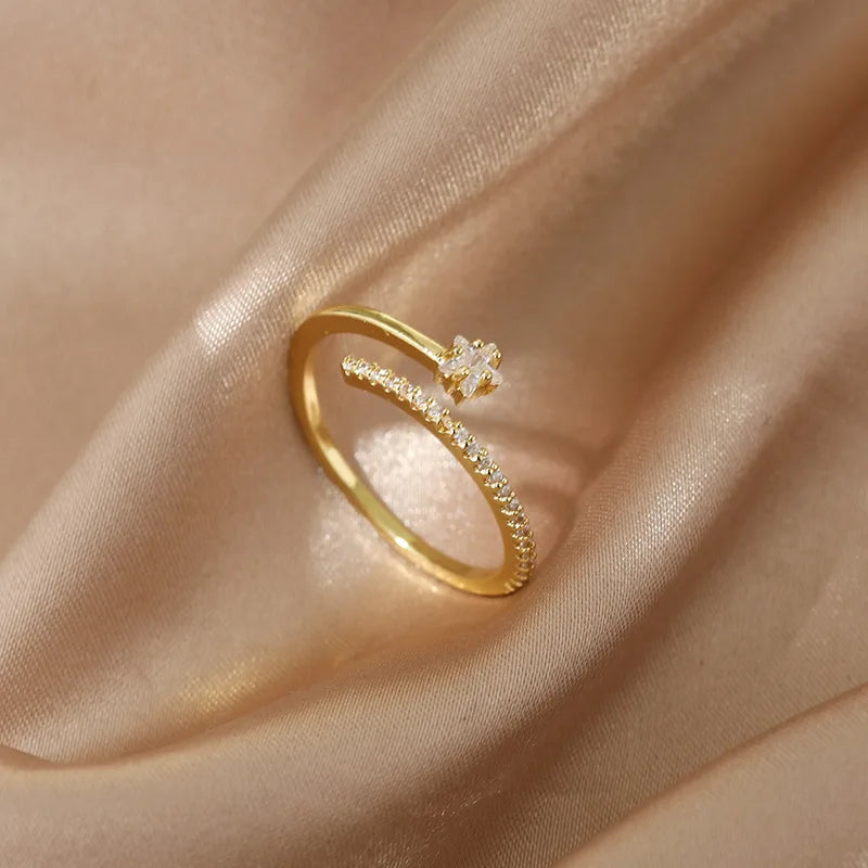 CZ Geometric Ring - VEYAROSE
