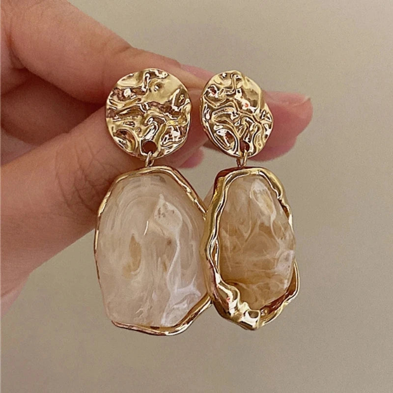 Resin Organic Stud Earrings - VEYAROSE