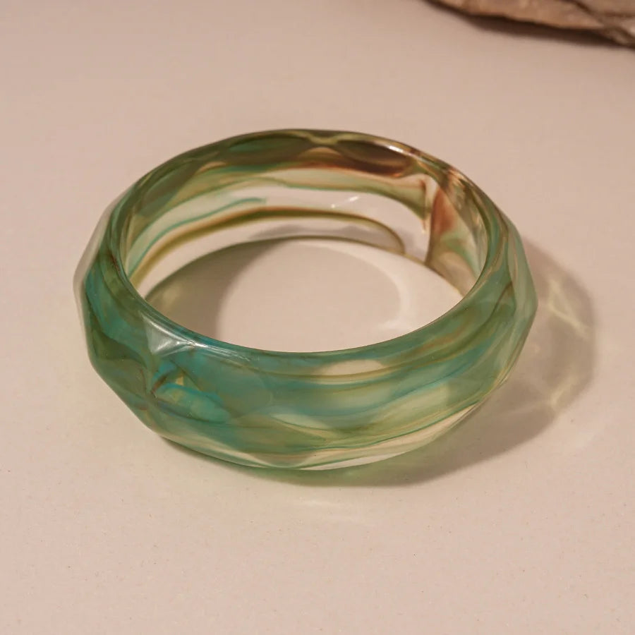 Acrylic Geometric Organic Cuff Bracelet - VEYAROSE