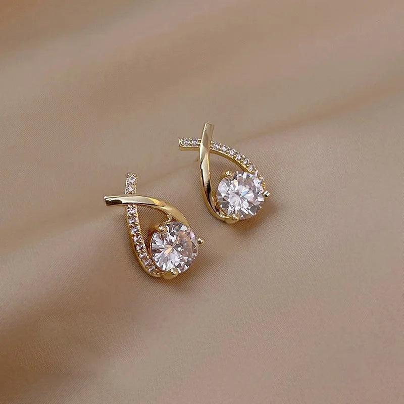 Crystal Stud Earrings - VEYAROSE