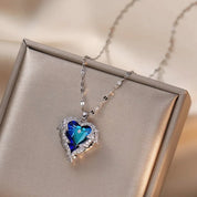 Pearl Heart Necklace - VEYAROSE
