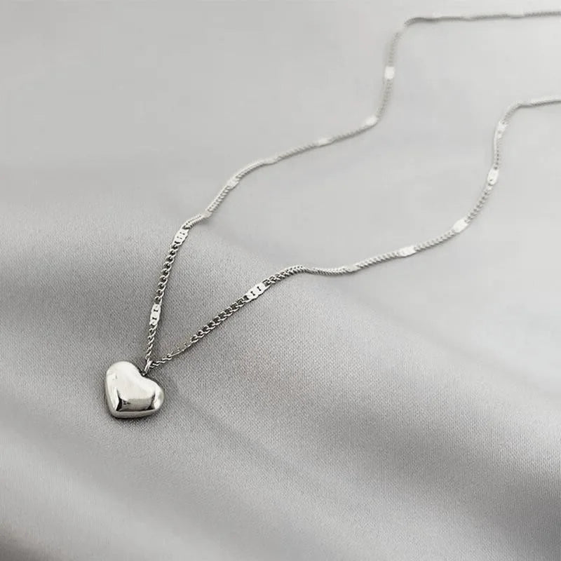 Heart Geometric Necklace - VEYAROSE