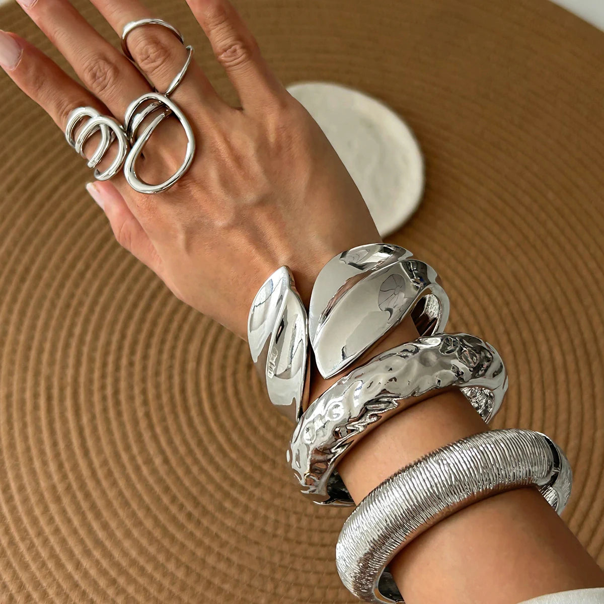 Geometric Chunky Wide Ring - VEYAROSE