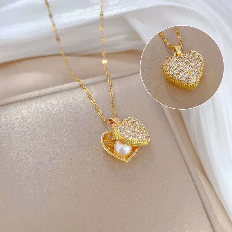 Pearl Heart Necklace - VEYAROSE
