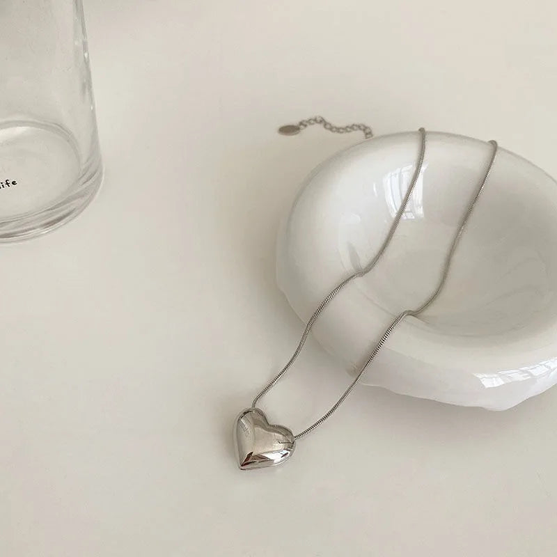 Heart Geometric Necklace - VEYAROSE