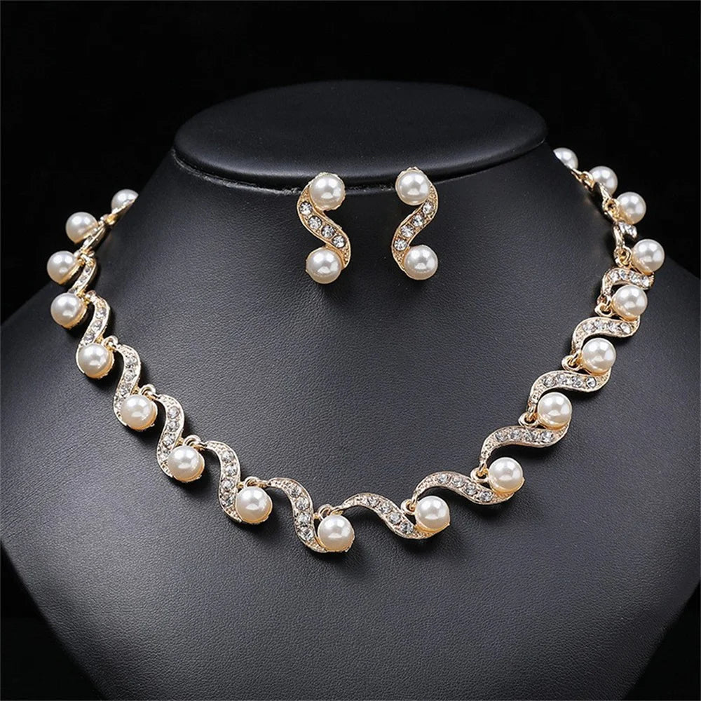Pearl Jewelry Set - VEYAROSE
