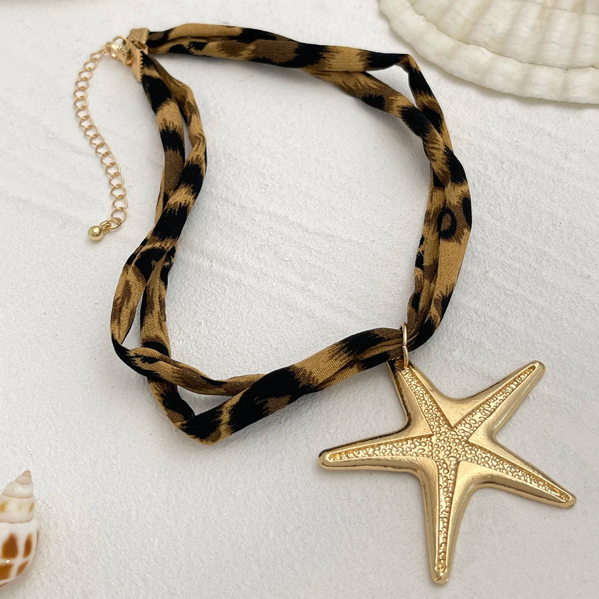 Starfish Conch Heart Necklace - VEYAROSE