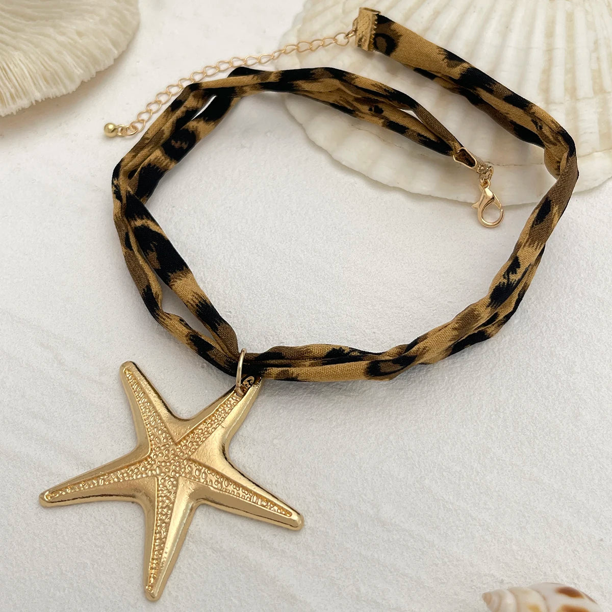 Starfish Conch Heart Necklace - VEYAROSE