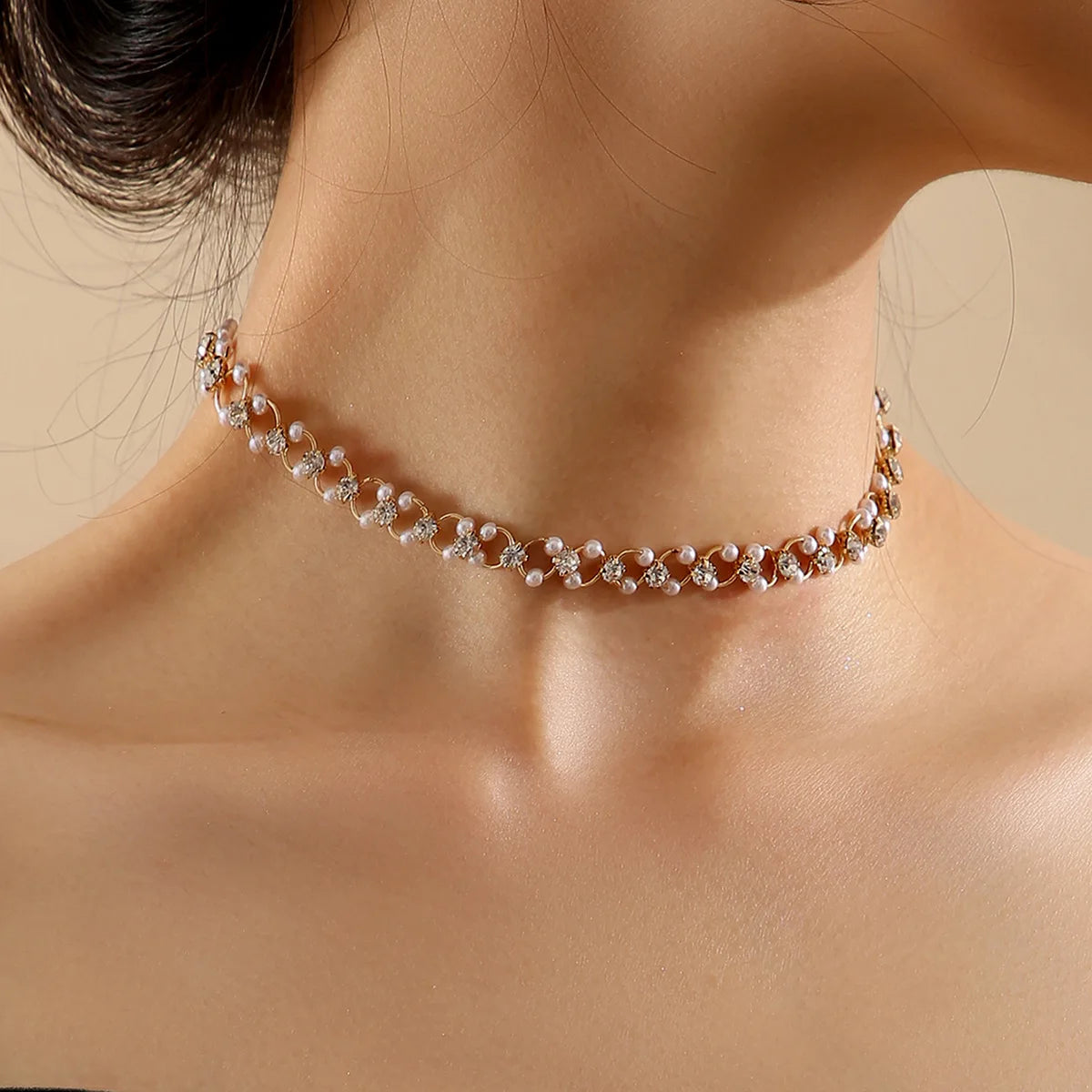 Pearl Beaded Choker Necklace - VEYAROSE