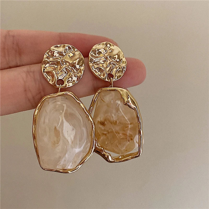 Resin Organic Stud Earrings - VEYAROSE