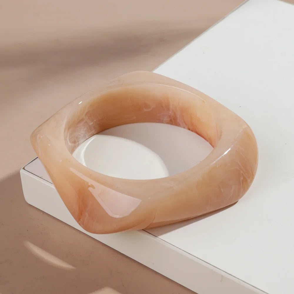 Resin Acrylic Geometric Cuff Bracelet - VEYAROSE