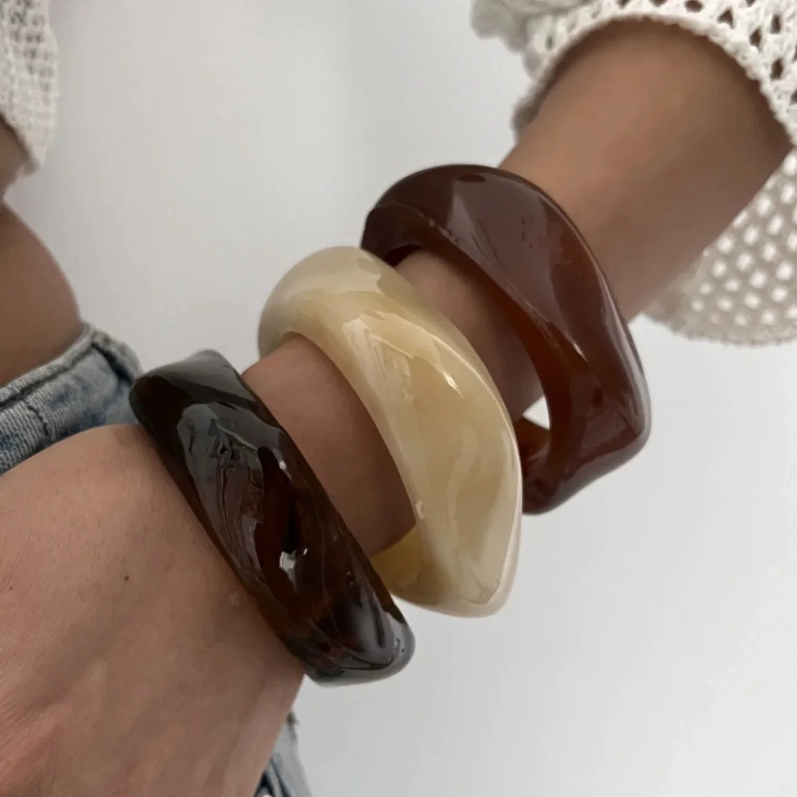 Resin Acrylic Geometric Cuff Bracelet - VEYAROSE