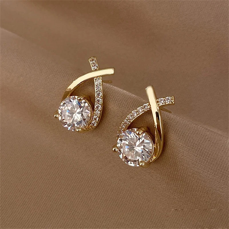 Crystal Stud Earrings - VEYAROSE
