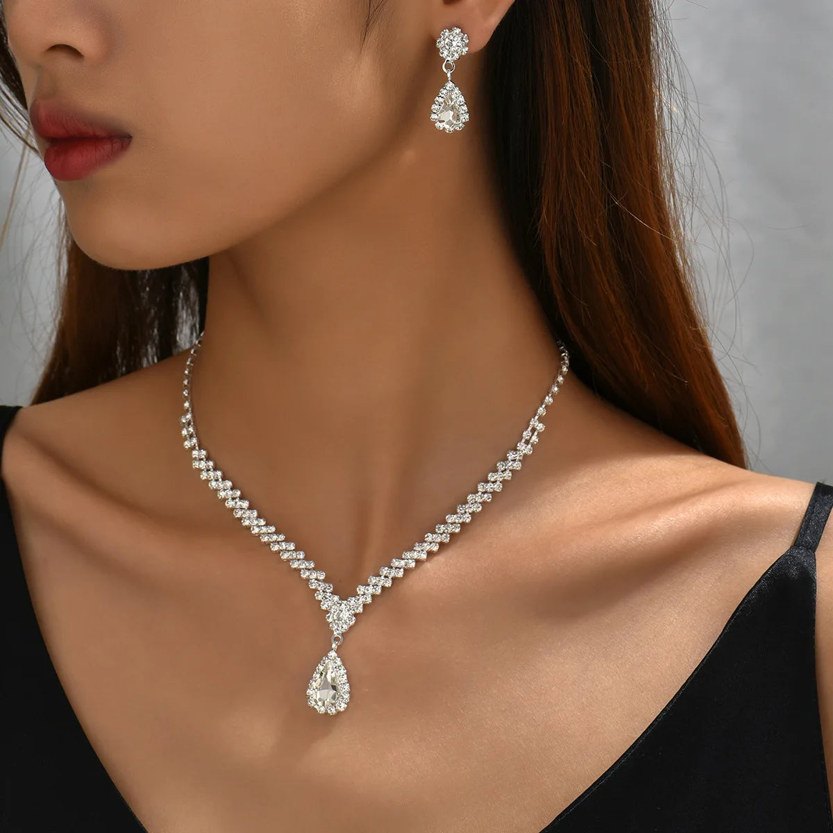 Pearl Jewelry Set - VEYAROSE