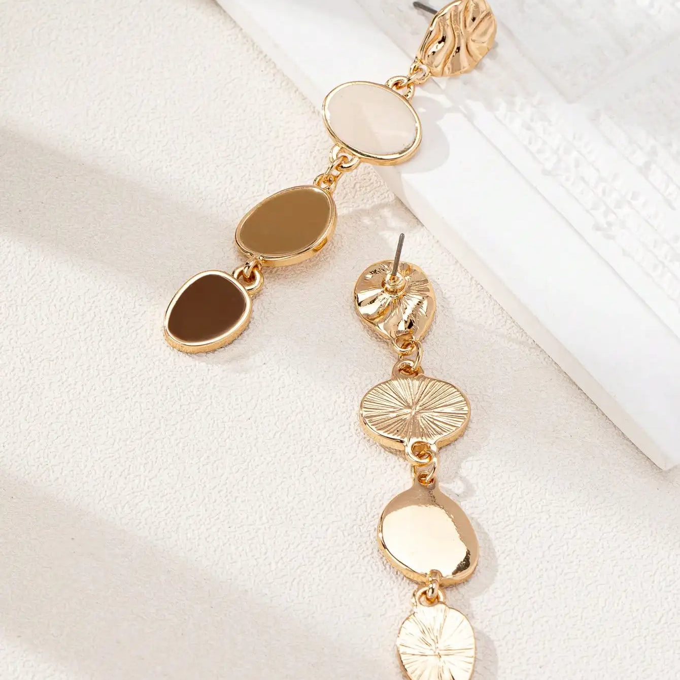 Earrings - VEYAROSE