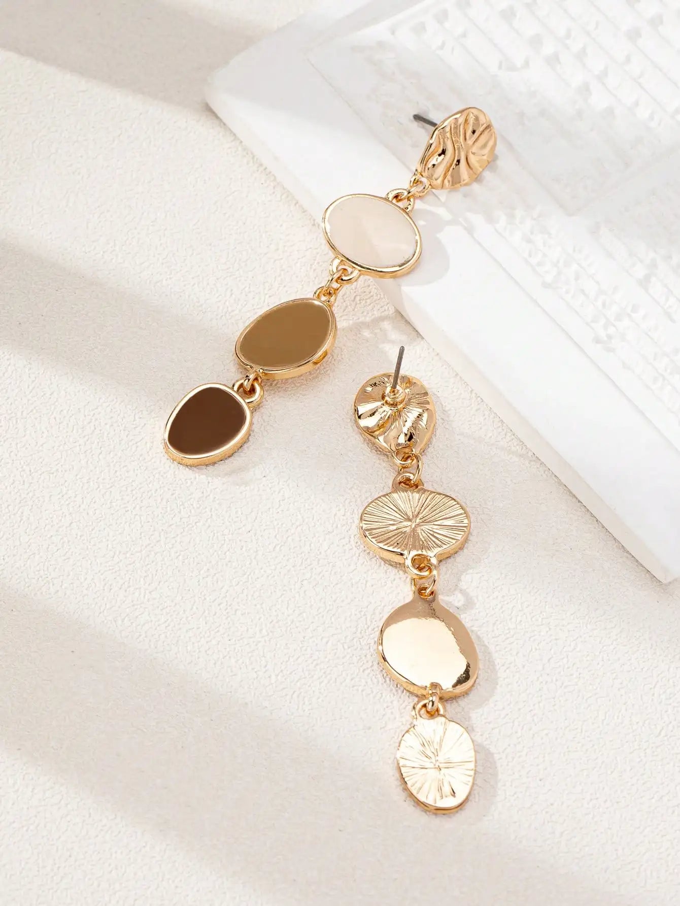 Earrings - VEYAROSE