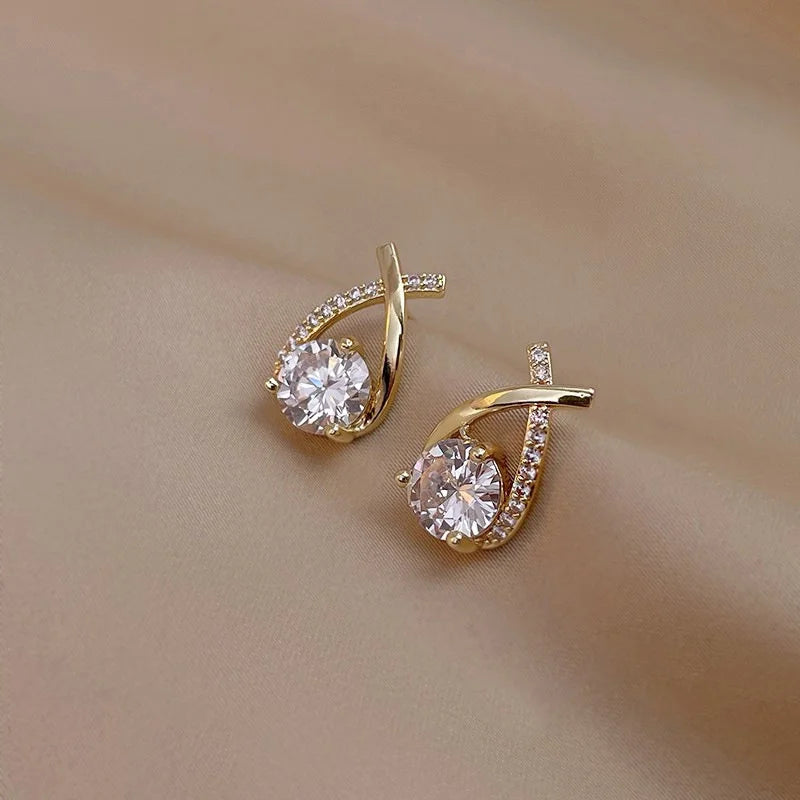 Crystal Stud Earrings - VEYAROSE