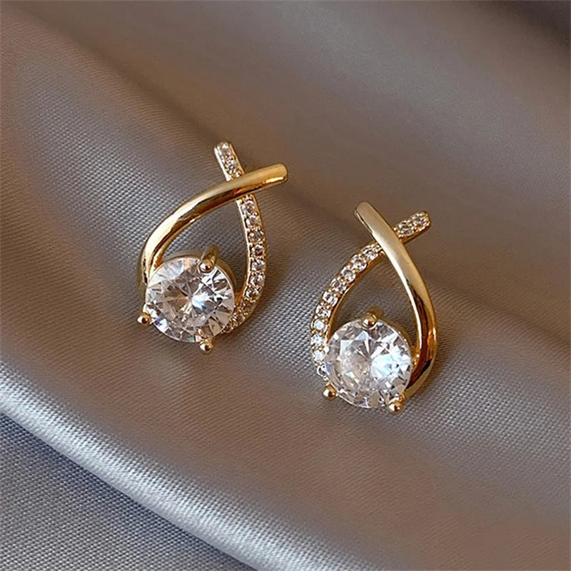 Crystal Stud Earrings - VEYAROSE