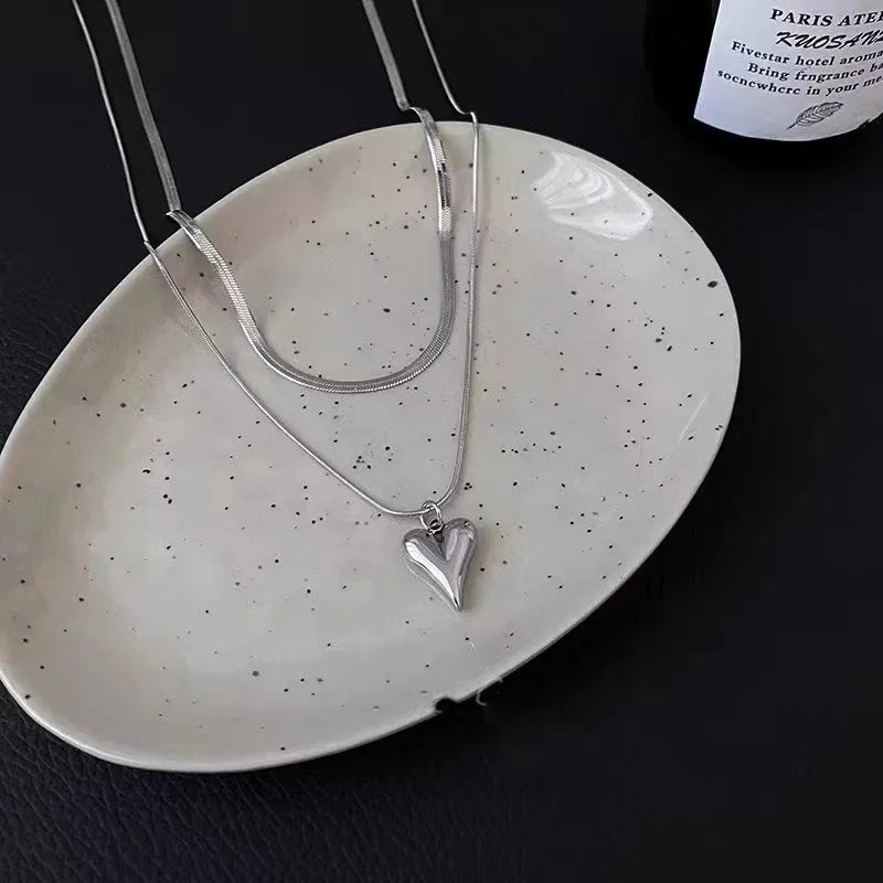 Heart Geometric Necklace - VEYAROSE