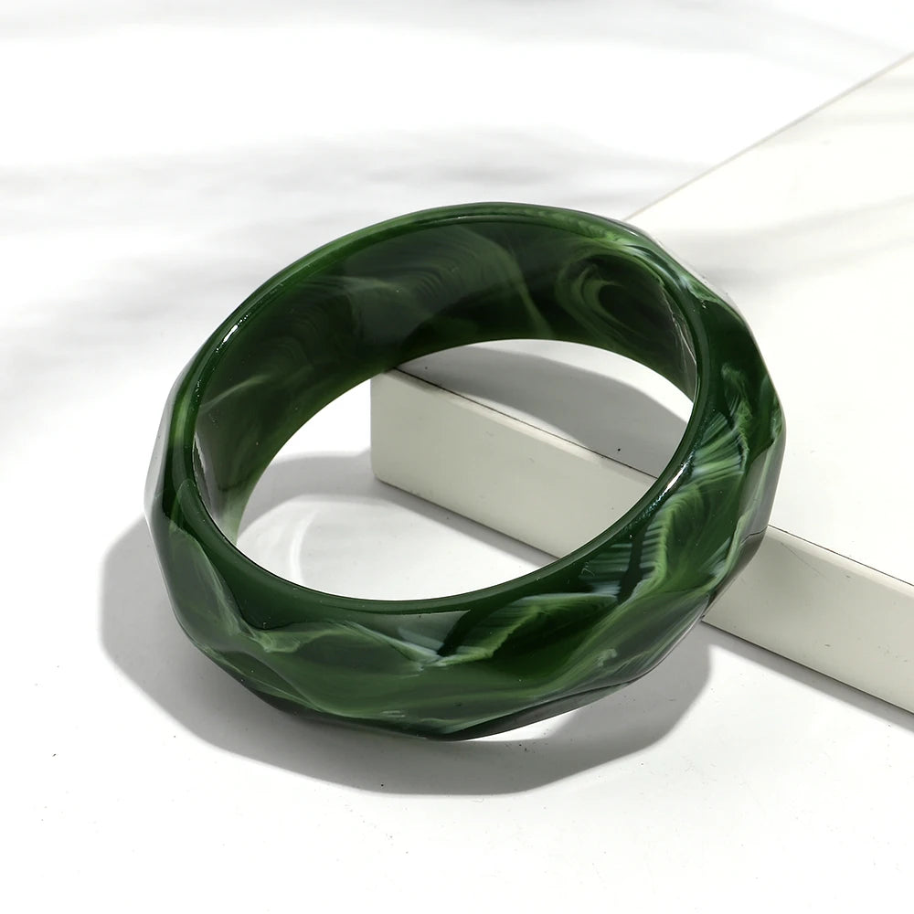 Acrylic Geometric Organic Cuff Bracelet - VEYAROSE