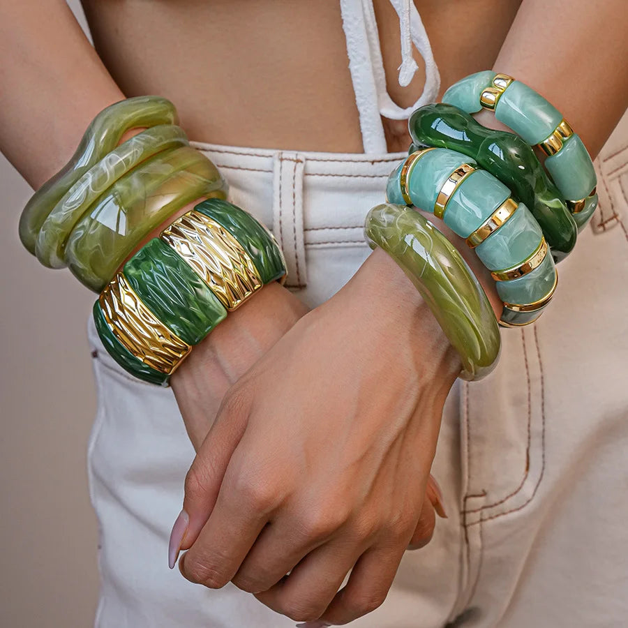 Acrylic Geometric Organic Cuff Bracelet - VEYAROSE