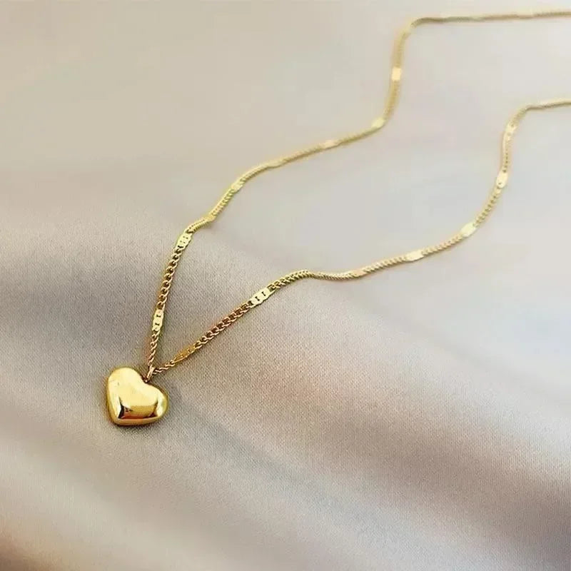 Heart Geometric Necklace - VEYAROSE