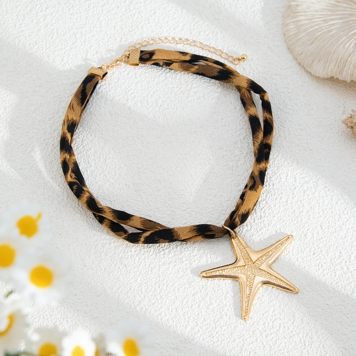 Starfish Conch Heart Necklace - VEYAROSE