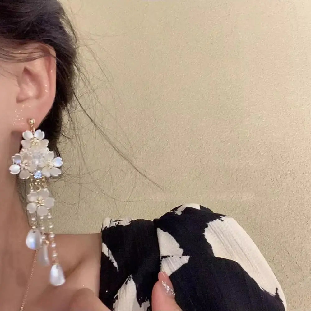 Pearl Flower Tassel Drop Earrings - VEYAROSE