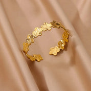 Exquisite Classic Cuff Bracelet - VEYAROSE