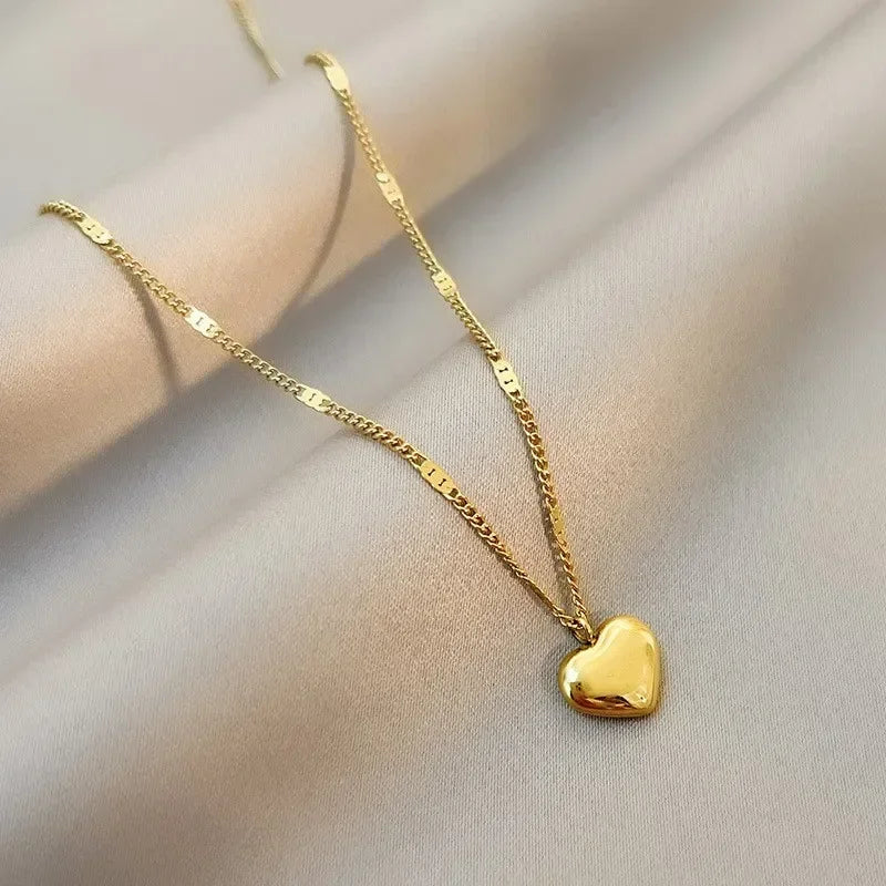 Heart Geometric Necklace - VEYAROSE