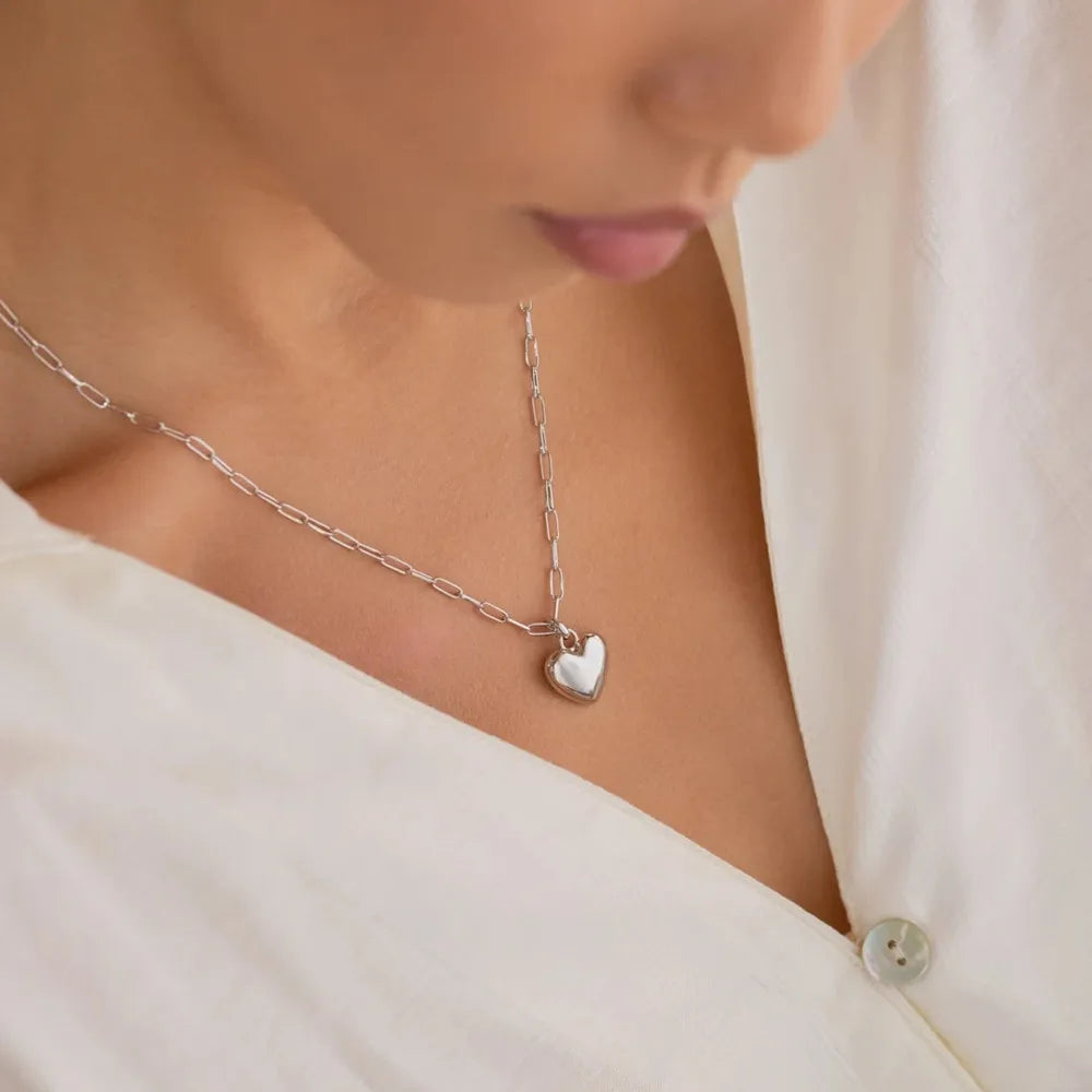 Heart Geometric Necklace - VEYAROSE