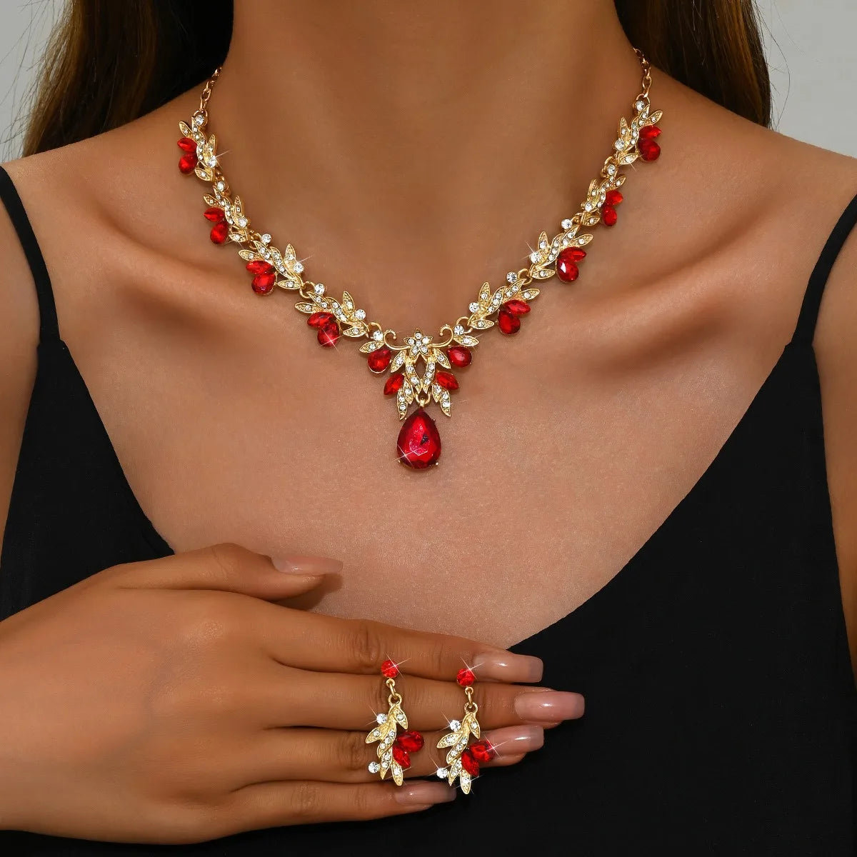 Teardrop Drop Jewelry Set - VEYAROSE