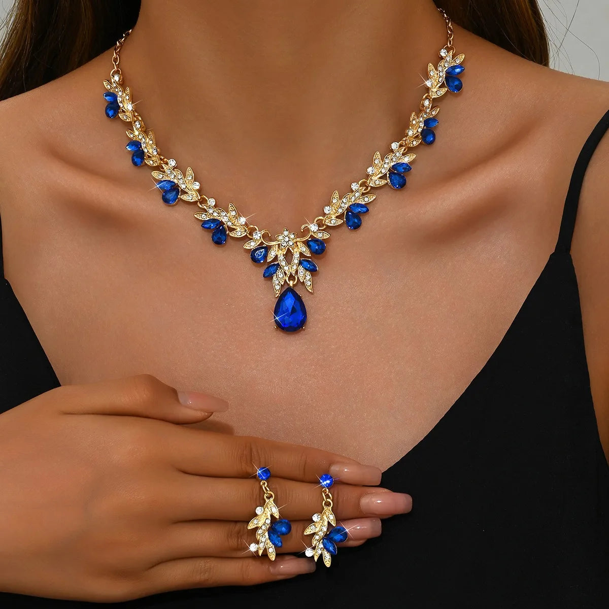 Teardrop Drop Jewelry Set - VEYAROSE