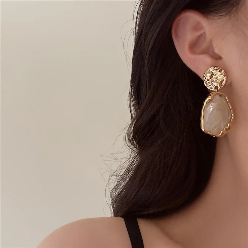 Resin Organic Stud Earrings - VEYAROSE