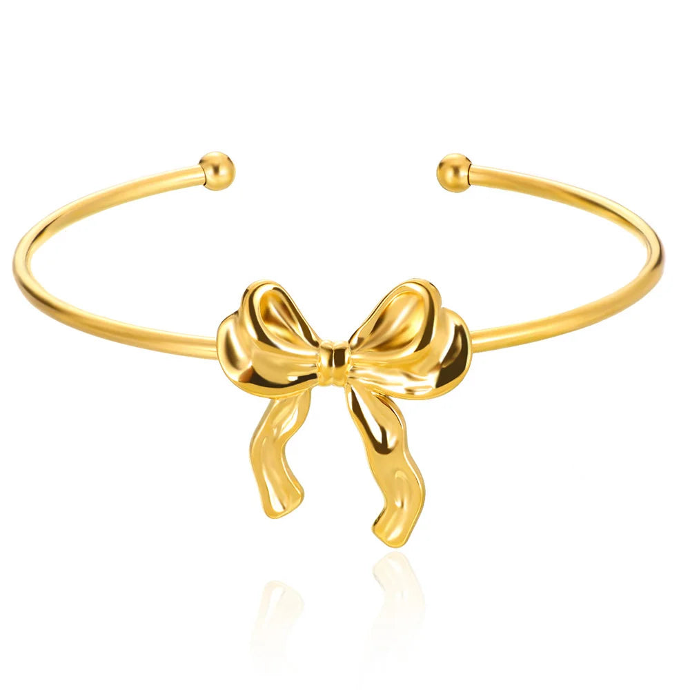 Exquisite Classic Cuff Bracelet - VEYAROSE