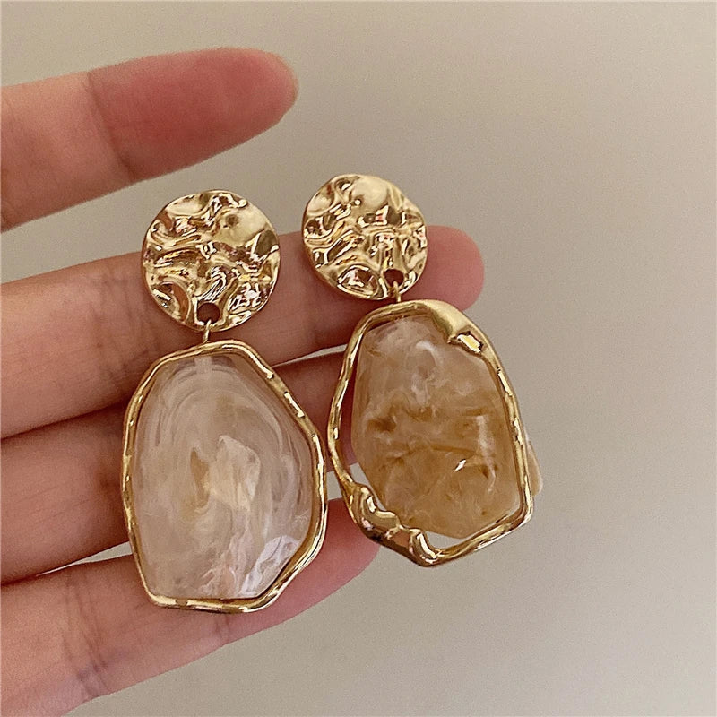 Resin Organic Stud Earrings - VEYAROSE